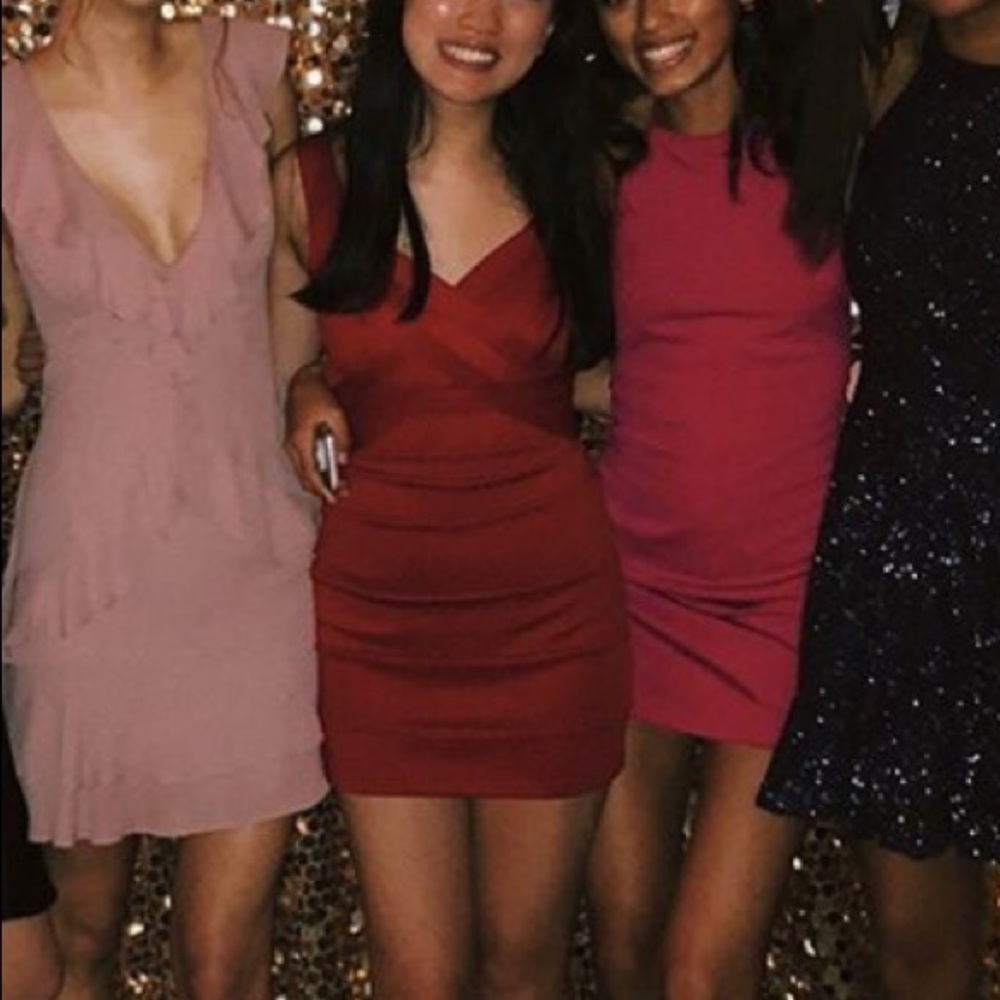 RED BODYCON DRESS - Picture 3 of 8